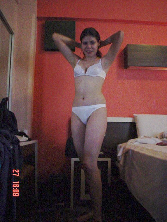 Sylvianne 23 Escort girl Lann-Kergreiz