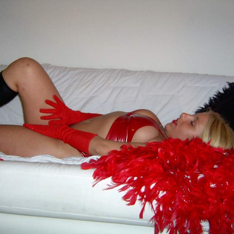 Michelle 24 Escort Flacé-lès-Mâcon