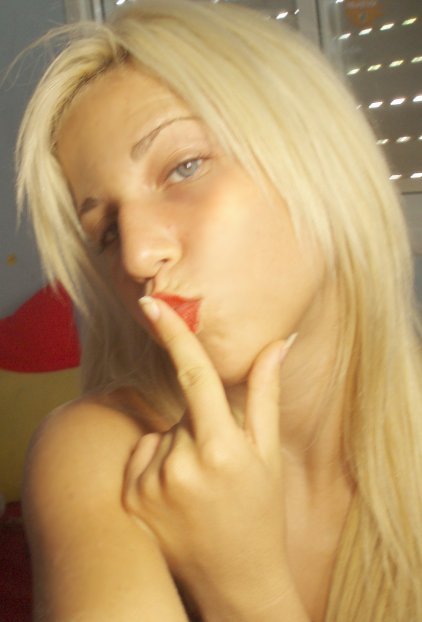 Maximilienne 34 Escortes sensuelles Beuvillers