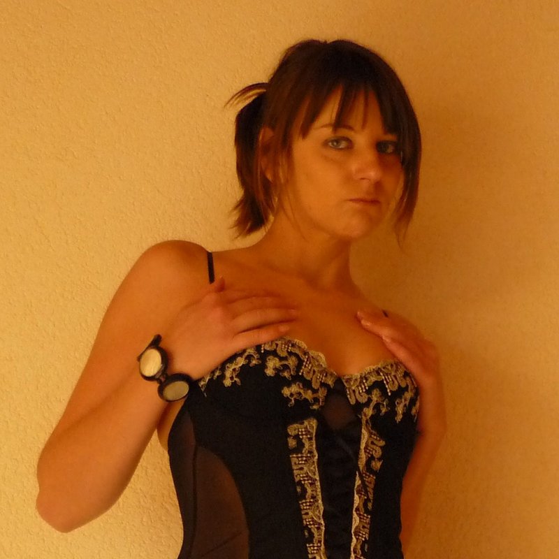 Jeanne 24 Escort Verneuil-l’Étang